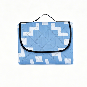 Tapis de plage personnalisé avec logo, pliable, matelassé, tapis de pique-nique, 3 couches matelassées avec bordure renforcée, résistant à l'eau, dos en Oxford - Product Image 1