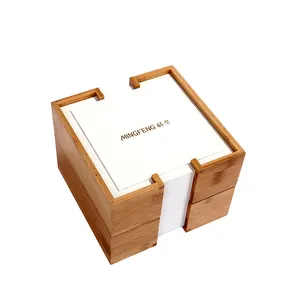 优雅独特设计白色单木制手表盒与枕头