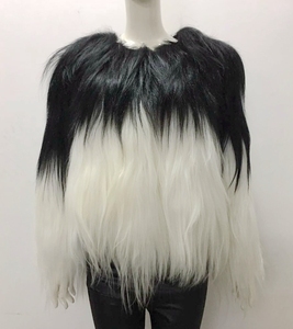 Abrigo de piel de cordero de cabra Real a la moda para mujer YR320, se acepta chaqueta de piel de oveja personalizada, prendas de manga larga en blanco y negro - Product Image 3