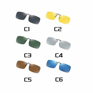 คลิปหนีบแว่นตาสำหรับผู้หญิง เปลี่ยนสีได้ทั้งกลางวันและกลางคืน ใช้ได้สองแบบ แว่นกันแดดโพลาไรซ์แบบคลิปหนีบ ป้องกันรังสียูวี สำหรับคนสายตาสั้น - Product Image 3