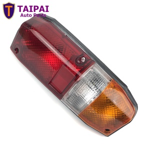 Lámpara Trasera para Auto, Precio de Fábrica, 81550-69105 81560-69105, Lámpara Combinada Trasera para LAND CRUISER LJ70 <span class=keywords><strong>FJ70</strong></span> 1984-1989, para <span class=keywords><strong>TOYOTA</strong></span> - Product Image 4