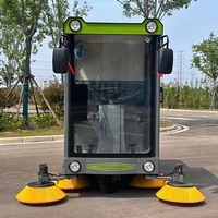 Balayeuse à grande capacité avec 5 brosses, bac de 180L, réservoir de 200L, caméra de recul pour balayeuse de propriété