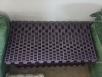 Nouvel équipement d'élevage de chèvres ou de porcs de pépinière avec plancher de fuite en plastique violet et panneau de fuite de 1.2m x 0.6m charge forte