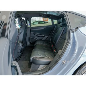 2024 x iaomi SU7 Pro V2L ปล่อยภายนอก220V เอาต์พุตจ่ายไฟตั้งแคมป์ใช้ในกรณีฉุกเฉินกลางแจ้ง - Product Image 5