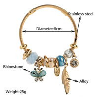 Bracelet tendance pour femme en acier inoxydable perlé personnalisé de style européen américain avec pendentif en forme de feuilles de diamant et de papillon