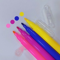 Lot de 12 mini-marqueurs lavables à pointe fine en plastique PP, non toxiques, avec logo personnalisé, pour le dessin des enfants - Vente en gros XY