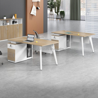 Bureau d'employé en L en bois, moderne et luxueux, réglable en hauteur, vente en gros directe usine, compatible avec logo, pour environnement de bureau, utilitaire
