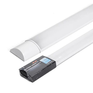 Plafoniera LED 0,9m 30W, ad alta efficienza, luce bianca, facile installazione; ideale per l'illuminazione di uffici e spazi commerciali. - Product Image 1