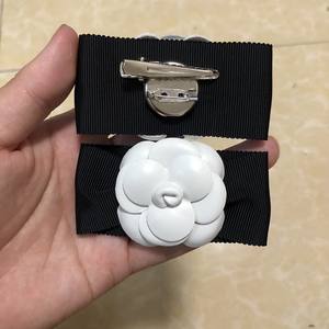 <span class=keywords><strong>Pull</strong></span> en tricot de style décontracté <span class=keywords><strong>à</strong></span> double usage de haute qualité pour femmes, en polyester/coton anti-boulochage d'hiver, avec pendentif fleur de camélia de 8 cm - Product Image 5