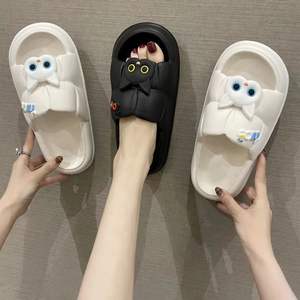 Pantoufles à semelle souple pour femmes portant des pantoufles antidérapantes à semelle épaisse d'intérieur pour chat tendance et mignon d'été - Product Image 3