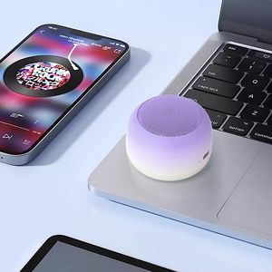 ลำโพงปาร์ตี้ดีไซน์ใหม่จากโรงงาน OEM รองรับ BT 5.3 เปลี่ยนสีได้แบบไล่ระดับ กำลังขับ 5 วัตต์ รองรับ TWS โทรแบบแฮนด์ฟรี มีไฟกลางคืน เหมาะสำหรับเป็นของขวัญ - Product Image 4