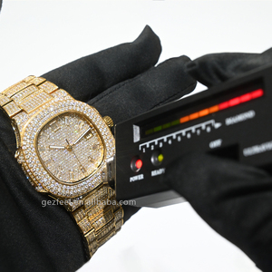 Reloj Automático para Hombre con Incrustaciones de Moissanita, Miyota 9015 Mecánico, 5ATM Resistente al Agua, Cristal de Zafiro, Acero Inoxidable - Product Image 4