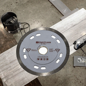 <span class=keywords><strong>Disque</strong></span> diamanté industriel OEM pour découpe de carreaux en grès cérame, pierre frittée, utilisation à chaud et à l'eau, 5 pouces <span class=keywords><strong>125</strong></span>*22.23mm - Product Image 3