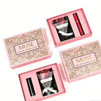 Boîte d'emballage de luxe personnalisée de haute qualité pour cosmétiques, gloss et rouge à lèvres, avec gaufrage, doublure en éponge, matériaux recyclés et pelliculage mat
