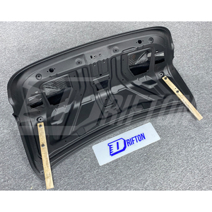 ฝากระโปรงท้ายคาร์บอนไฟเบอร์แบบแห้งสไตล์ CSL สำหรับ BMW M4 G82 มีสินค้าในสหรัฐอเมริกา - Product Image 4
