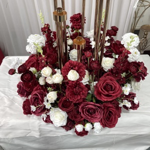 Centro de Mesa de Flores Artificiales Verde Vino y Blanco de 60 cm, Selección e Individualización Estrictas de GreenLife, para Decoración de Mesa de Comedor y Banquetes - Product Image 6