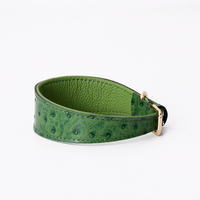 Collier de chien en cuir véritable large de luxe réglable étanche en gros stocké personnalisé petit grand accessoires de marche pour animaux de compagnie