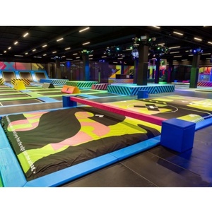 Alternative au fosse de <span class=keywords><strong>mousse</strong></span> pour airbag gonflable : <span class=keywords><strong>Protection</strong></span> de sécurité pour les atterrissages en parcs de trampolines et installations d'entraînement de gymnastique - Product Image 1
