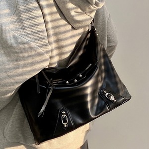 Sac fourre-tout tendance pour femme en PU grande capacité, doublure polyester, fermeture éclair, léger, avec une seule poignée, sac à bandoulière et sac porté croisé - Product Image 4
