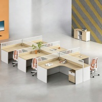 Ensemble de bureaux de travail écologiques E0 pour 4/6 personnes, poste de travail informatique moderne en forme de L avec cloison et chaises en option