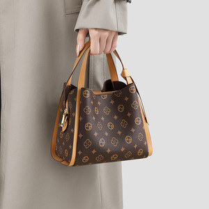 Borsa di Lusso da Donna, Borsa a Secchiello Designer CQ, Tote in Tela Monogramma e Vera Pelle, Borsa a Tracolla Vintage per Signore - Product Image 1