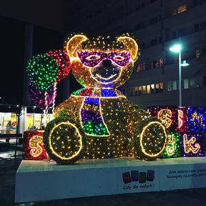 Oso de Peluche 3D Personalizable con Luz LED y Motivo Navideño, IP65, Iluminación Decorativa para Interiores y Exteriores, para Festivales y Eventos Navideños - Product Image 1