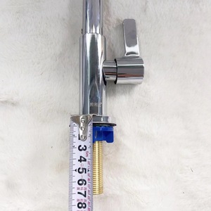 Grifo de Cocina Monomando de Acero Inoxidable 304 con Núcleo de Cobre, Montaje en Encimera, Estilo Moderno, Rotación de 360 Grados - Product Image 3