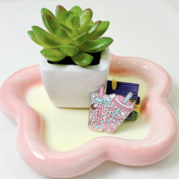 Machine de fabrication de mode avec insigne en émail dur en métal avec logo Disgn personnalisé souvenir de haute qualité