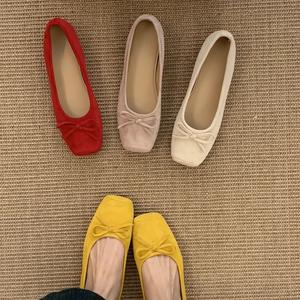 Mocassins en cuir de qualité supérieure pour femmes, chaussures de danse plates et élégantes pour filles, chaussures de marche et de conduite pour femmes - Product Image 1