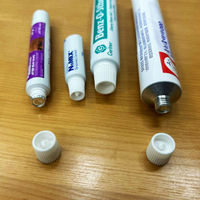 Tube en plastique pour crème liquide pour chien et chat D13mm D16mm D19mm 5ml 10ml avec bouchon à vis et logo personnalisé