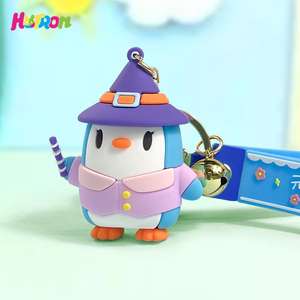 Lindo creativo Magic Academy pequeño pingüino llavero bolsa de <span class=keywords><strong>goma</strong></span> colgante para hombres y mujeres al por mayor - Product Image 5