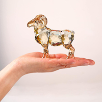 Ornements de moutons en cristal transparent de luxe léger, modèles d'animaux exquis, accessoires décoratifs pour la maison et le bureau