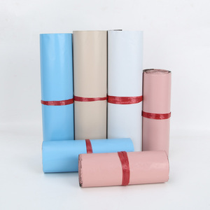 Sacs d'expédition en polyéthylène personnalisés pour l'emballage de vêtements, vente en gros, sacs d'expédition biodégradables, enveloppes d'expédition - Product Image 1
