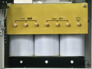 3フェーズ75Kva 100kva 220vから380vおよび240vから415v 480vステップアップ変圧器 - Product Image 6