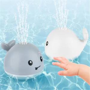 Baleine de dessin animé électrique boule clignotante arroseur d'eau jouet de bain pour bébé jouet de bain automatique pour bébé - Product Image 1