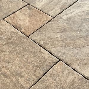 אריחי קיר ורצפה קרמיים ופורצלן בדוגמה צרפתית 12 מ\"מ - ספיגת מים נמוכה <0.5%, נגד החלקה R10-R13, מגוון עיצובים DIY - Product Image 4