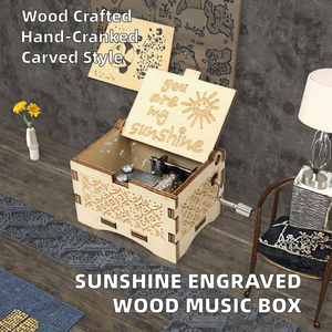 Tu sei il mio sole inciso in legno Vintage carillon manovella a mano stile retrò regalo per gli amanti amici e familiari - Product Image 2