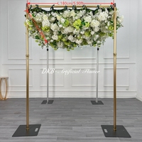 FA038 Composition florale artificielle personnalisée en hydrangeas blancs et verts pour la décoration suspendue au plafond des hôtels et bars