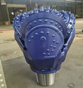 Broca Tricónica TCI de 17 1/2 Pulgadas (445 mm) IADC 637 635 Personalizada al por Mayor para Minería de Roca Dura y Campos Petroleros - Product Image 1