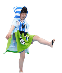 Peignoir de bain pour enfants en microfibre douce à capuche imprimé Stitch de dessin animé personnalisable, best-seller, serviette de plage - Product Image 3