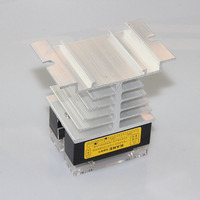 Relais à semi-conducteurs SCR-25VD PLC 0-10V, contrôleur de puissance SCR, amplificateur de contrôle linéaire SSR-25VD SSVR avec dissipateur thermique I-50