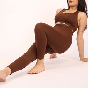 สปอร์ตบราไร้รอยต่อสุดเซ็กซี่ของผู้หญิงชุดครอปท็อปหน้าอกขนาดพิเศษบาสเก็ตบอลความเข้มสูง - Product Image 4