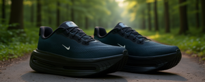 Chaussures de course <span class=keywords><strong>Nike</strong></span> Vomero Premium, <span class=keywords><strong>noir</strong></span> <span class=keywords><strong>et</strong></span> blanc, empeigne en mesh, semelle extérieure en caoutchouc, semelle intermédiaire en EVA, unisexe, printemps - Product Image 2