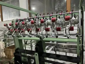 Высокоскоростная игольчатая машина для электронных ткацких станков