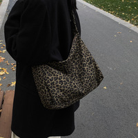 Sac Hobo Vintage à Imprimé Léopard avec Bandoulière Réglable pour Femme, Grande Capacité, Fermeture Éclair, Sac Fourre-tout à l'épaule