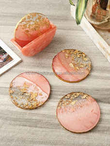 Nouveau design attrayant 2025 sous-verre rond en résine époxy avec ensemble de support sous-verre en résine avec ombre dorée à un prix abordable - Product Image 4