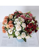 Großhandel Künstlicher Lotus- und Rosenstrauß aus Kunststoff für Hochzeit, Valentinstag, Weihnachten - Handgefertigte, Langlebige Dekoration
