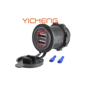 12V 4.2A红色led灯双端口USB车载充电器