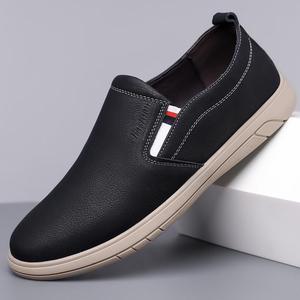 Mocassins noirs à bout rond, semelle souple en caoutchouc, chaussures décontractées pour hommes avec décoration à rayures - Product Image 1