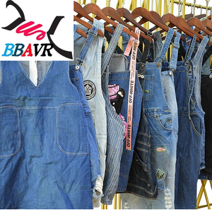 Ropa Barata USA Gracer, Falda Vaquera con Tirantes para Mujer, Usada, de Verano, en Venta - Product Image 4